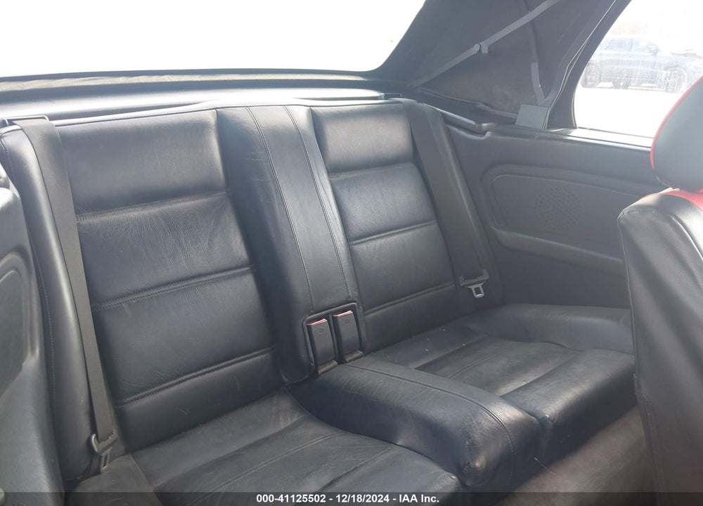 1992 BMW 325 IC VIN: WBABB1313NEC06209
