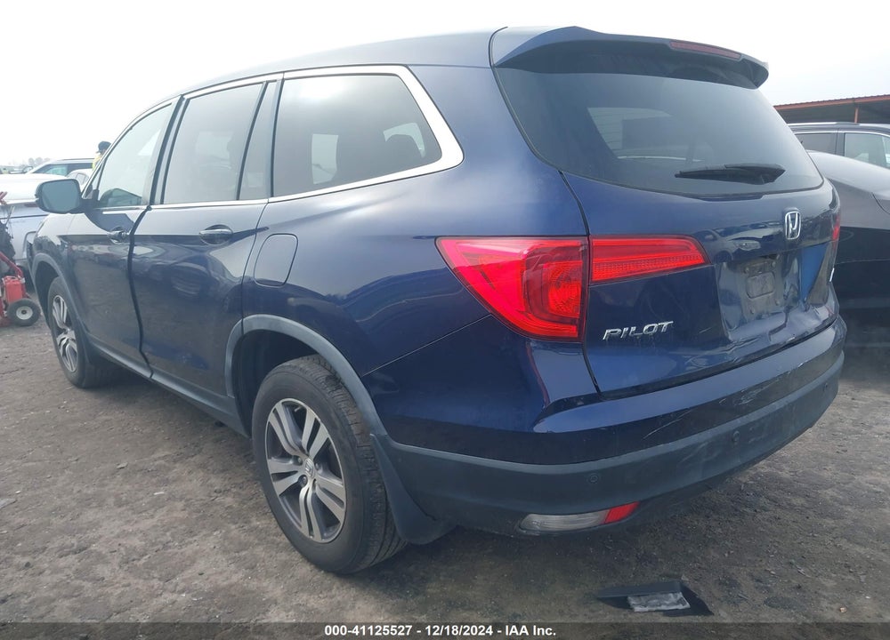 2017 HONDA PILOT EX-L VIN: 5FNYF6H83HB003745