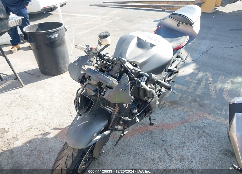 2009 HONDA CBR600 RR VIN: JH2PC40039K204670