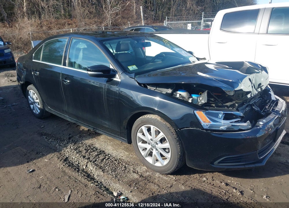 2014 VOLKSWAGEN JETTA 1.8T SE VIN: 3VWD17AJ3EM443744
