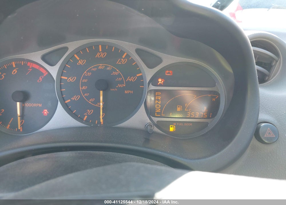 2001 TOYOTA CELICA GT VIN: JTDDR32T610109290