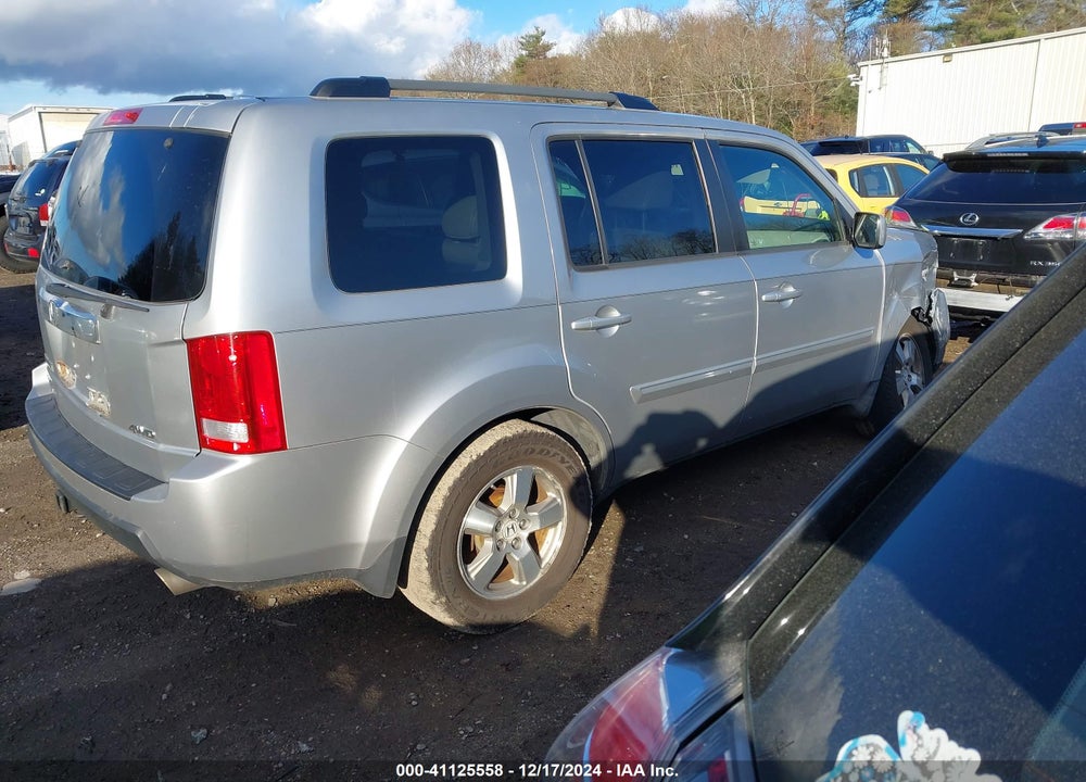 2010 HONDA PILOT EX-L VIN: 5FNYF4H5XAB016802