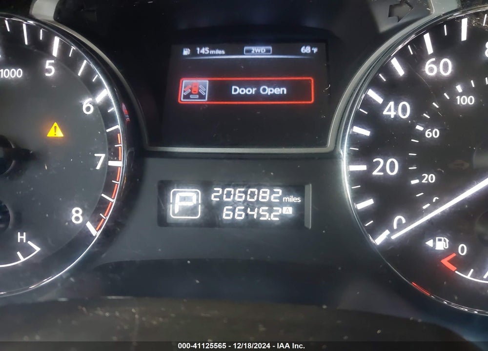 2014 NISSAN PATHFINDER SL VIN: 5N1AR2MM0EC710648