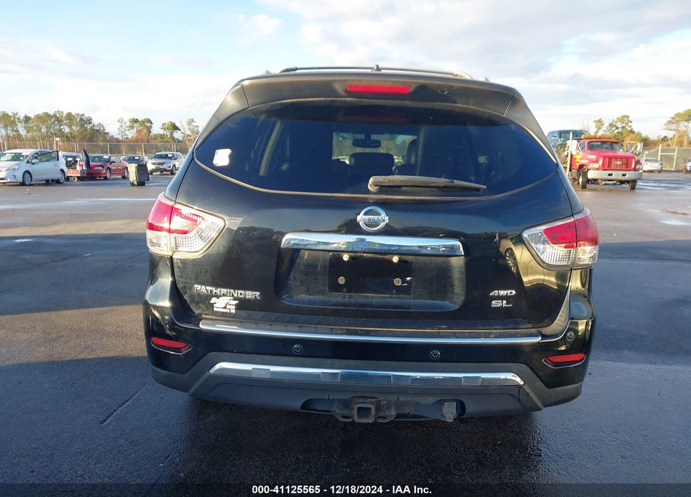 2014 NISSAN PATHFINDER SL VIN: 5N1AR2MM0EC710648