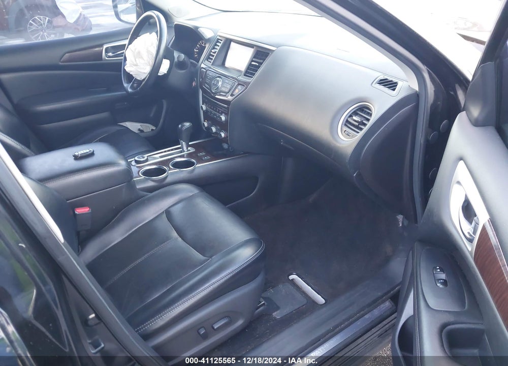 2014 NISSAN PATHFINDER SL VIN: 5N1AR2MM0EC710648