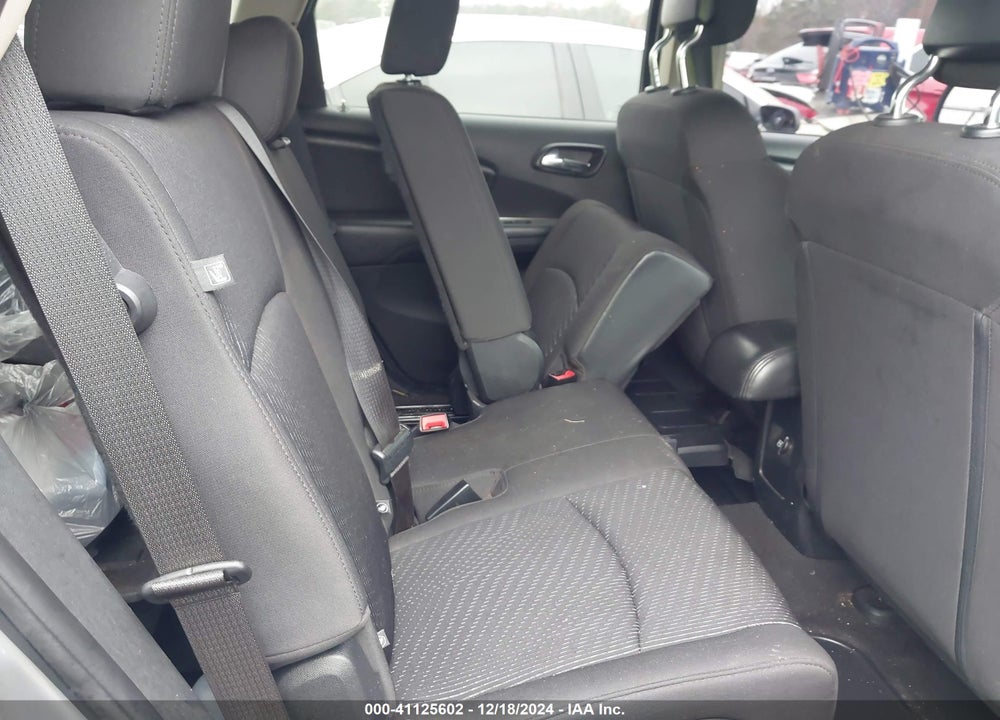 2018 DODGE JOURNEY SE VIN: 3C4PDCAB4JT208620