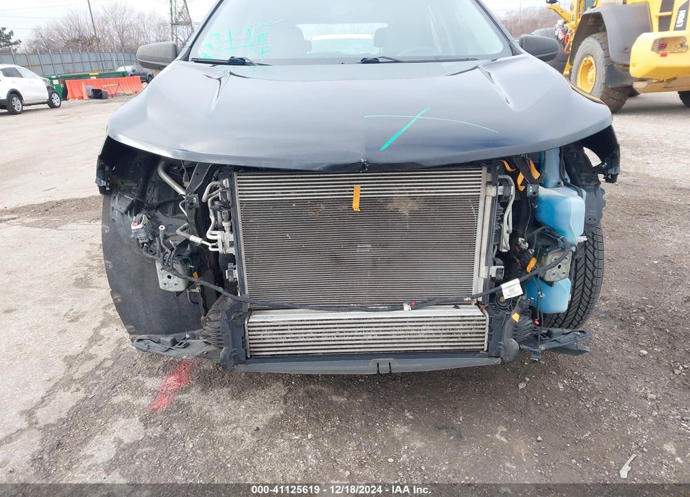 2018 CHEVROLET EQUINOX LS VIN: 3GNAXREV4JL130545