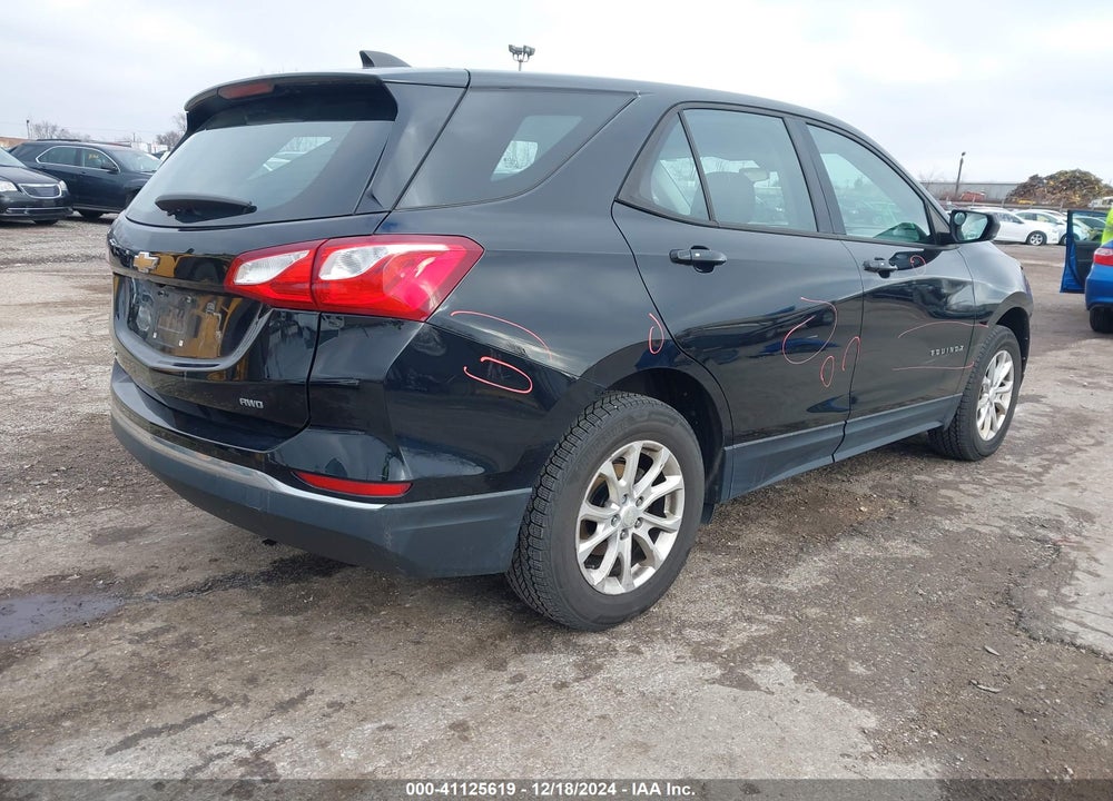 2018 CHEVROLET EQUINOX LS VIN: 3GNAXREV4JL130545