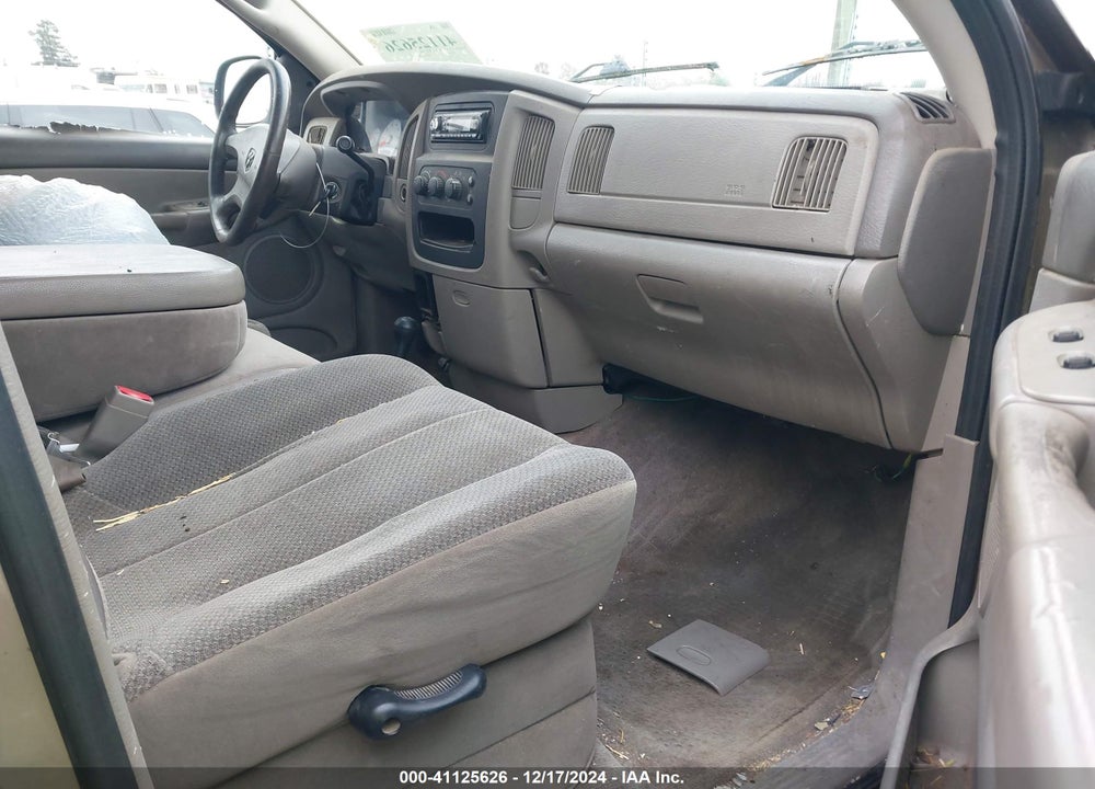 2002 DODGE RAM 1500 ST VIN: 1D7HU18N02S627825