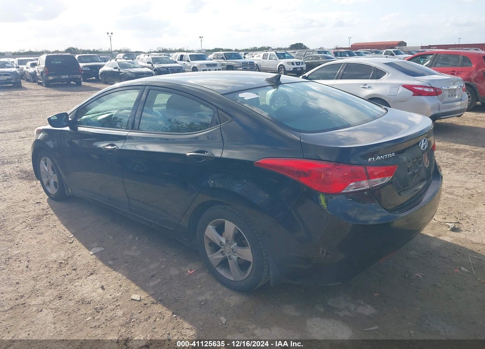 2013 HYUNDAI ELANTRA GLS VIN: 5NPDH4AE1DH409824