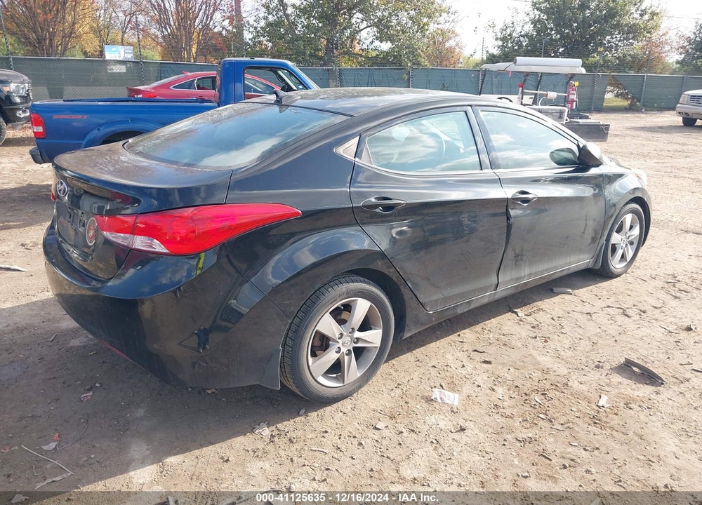 2013 HYUNDAI ELANTRA GLS VIN: 5NPDH4AE1DH409824