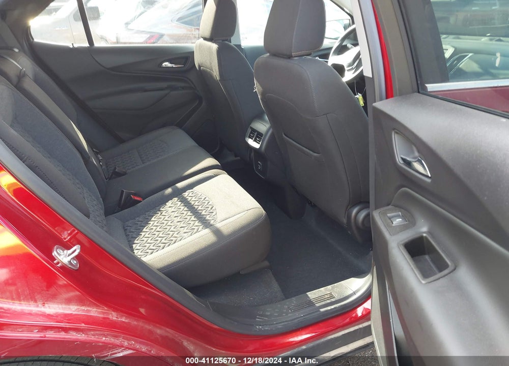 2024 CHEVROLET EQUINOX FWD LT VIN: 3GNAXKEG0RL235572