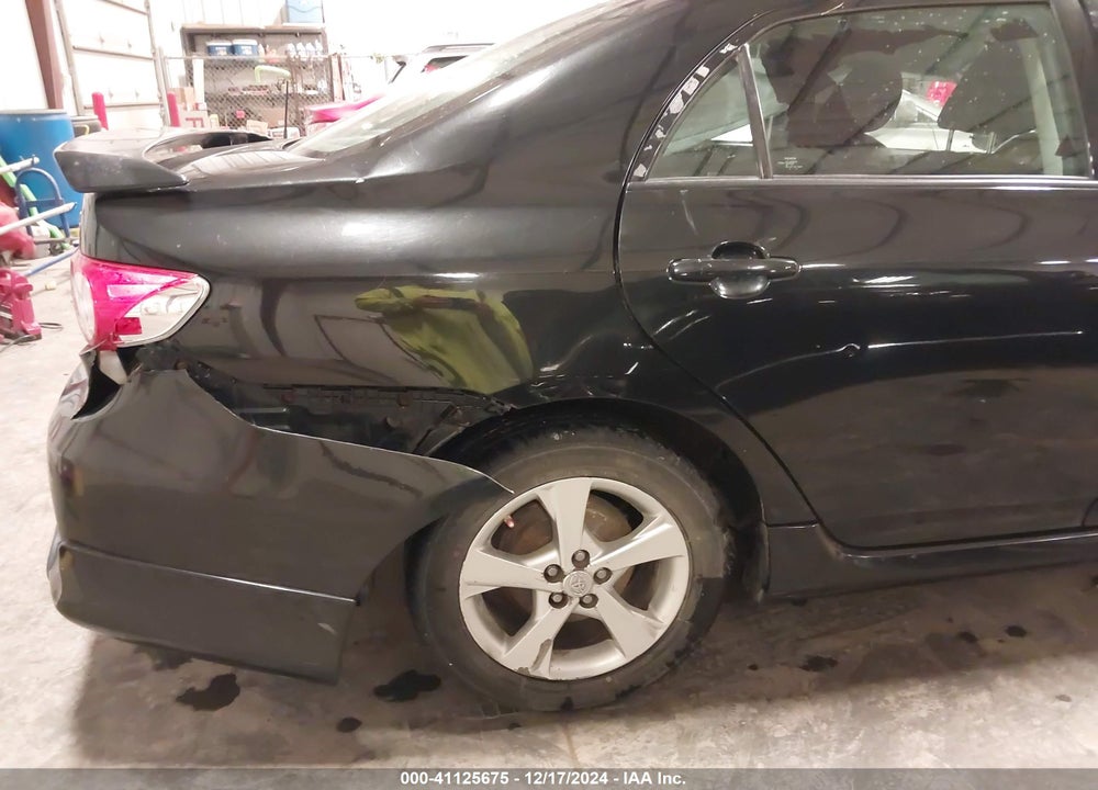 2011 TOYOTA COROLLA VIN: 2T1BU4EE9BC713223