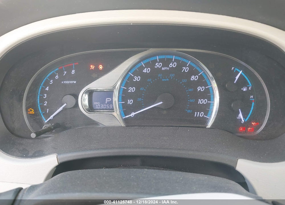 2013 TOYOTA SIENNA XLE 7 PASSENGER VIN: 5TDDK3DC9DS064722