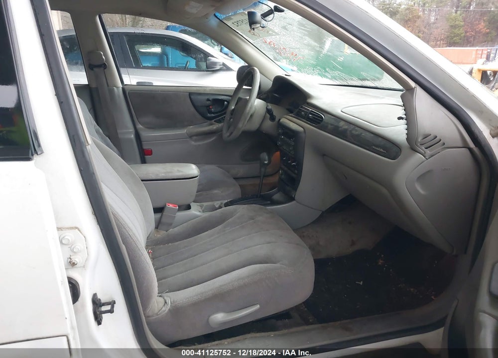 2002 CHEVROLET MALIBU VIN: 1G1ND52J42M723643
