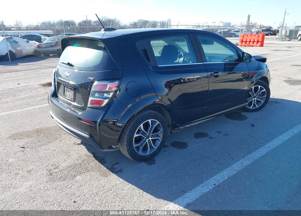 2020 CHEVROLET SONIC VIN: 1G1JD6SB0L4137407