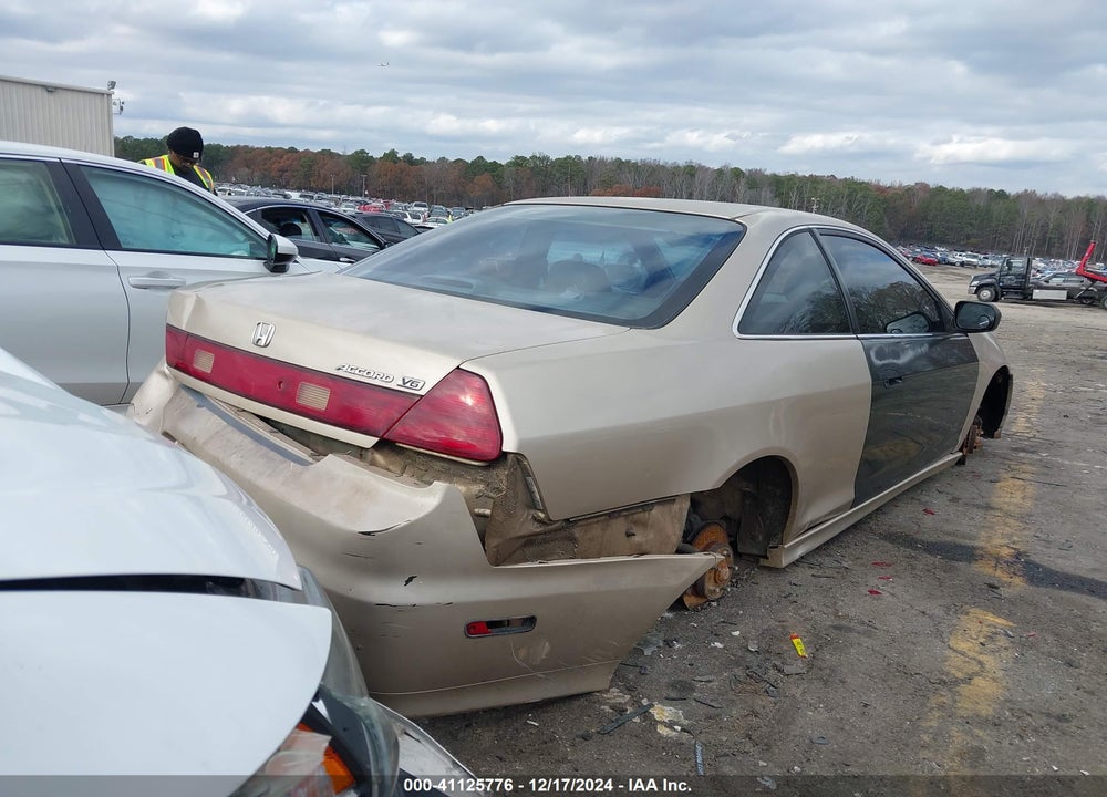 2002 HONDA ACCORD 3.0 EX VIN: 1HGCG22592A019867