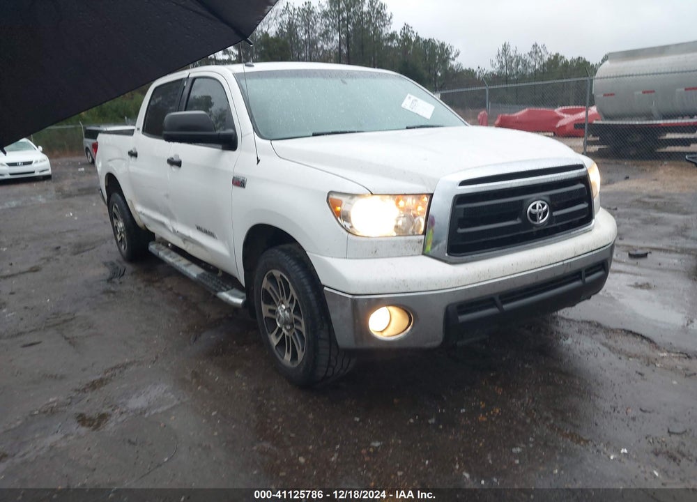 2013 TOYOTA TUNDRA GRADE 5.7L V8 VIN: 5TFEY5F11DX139983