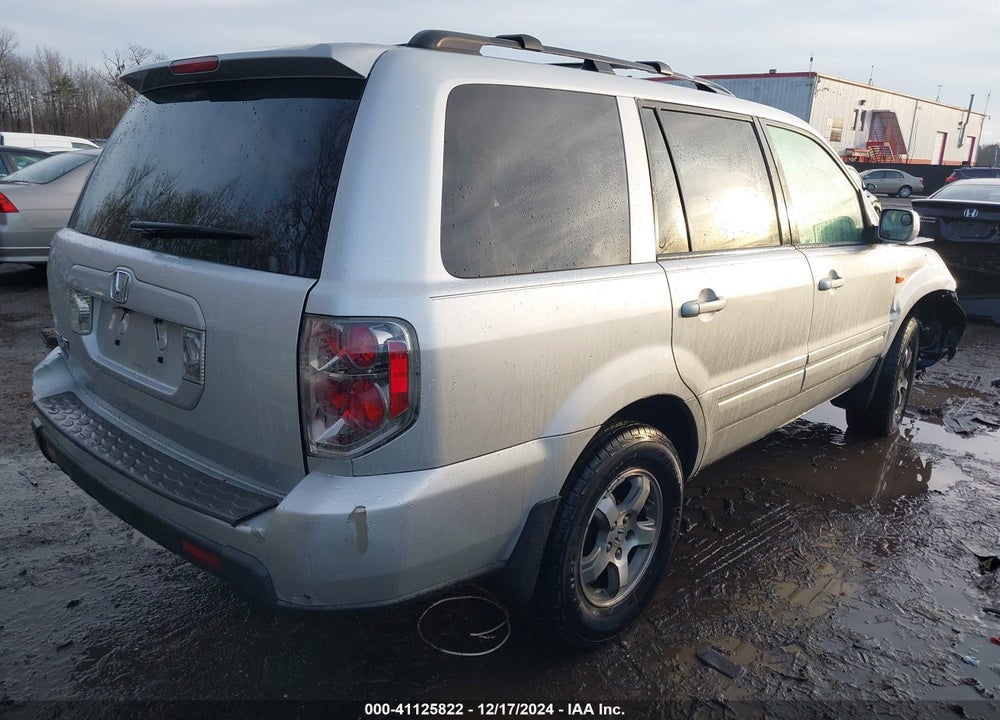 2008 HONDA PILOT SE VIN: 5FNYF28398B018182