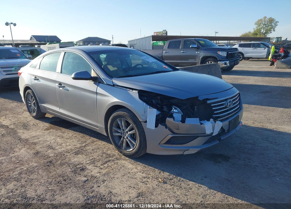 2017 HYUNDAI SONATA VIN: 5NPE24AF1HH522435
