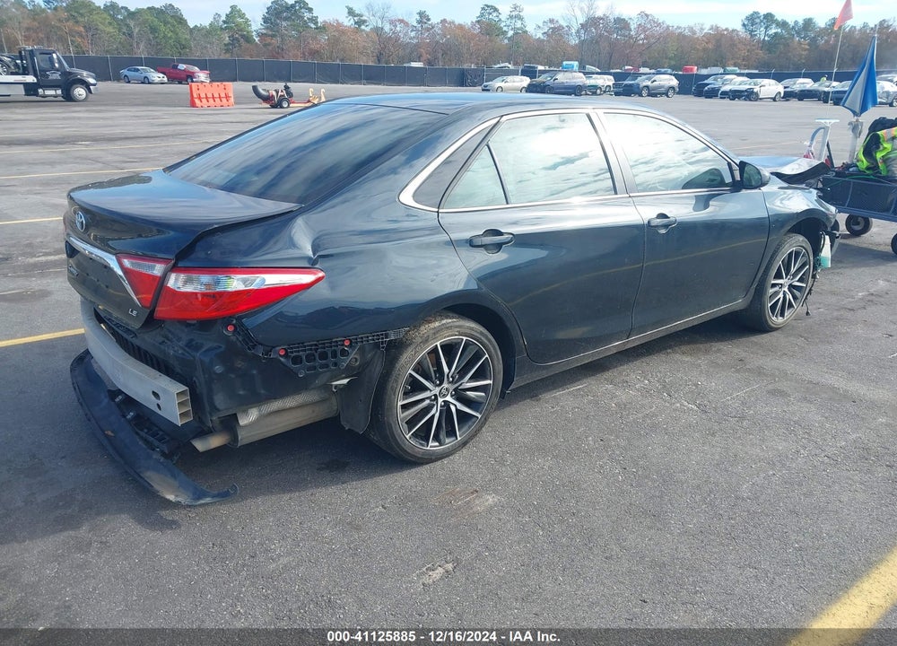 2017 TOYOTA CAMRY LE VIN: 4T1BF1FK1HU648257