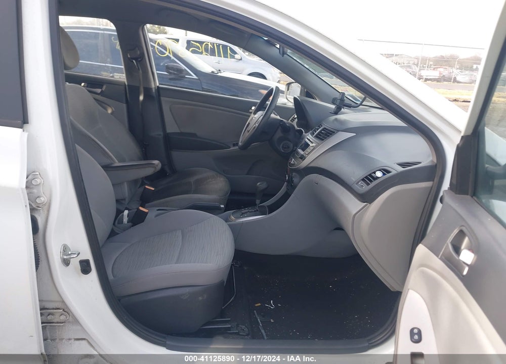 2015 HYUNDAI ACCENT GS VIN: KMHCT5AE4FU208245