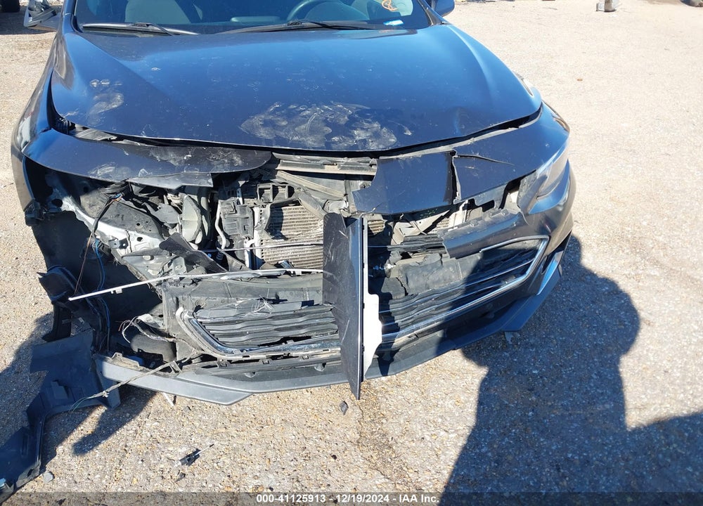 2018 CHEVROLET MALIBU LT VIN: 1G1ZD5STXJF165948