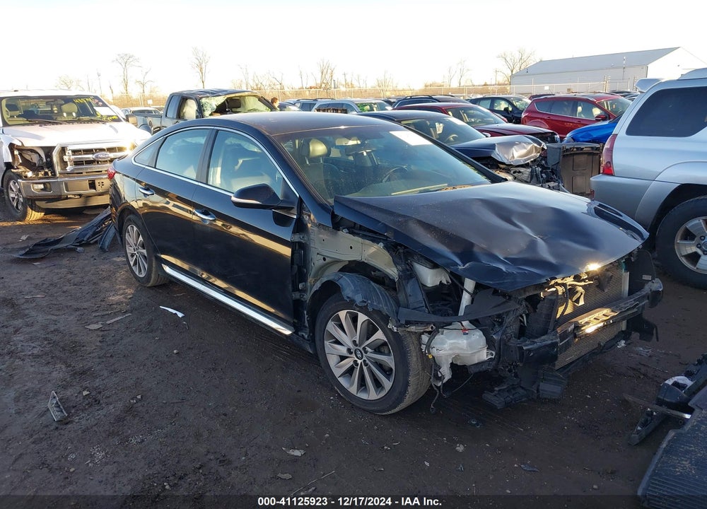 2015 HYUNDAI SONATA SPORT VIN: 5NPE34AF0FH217129