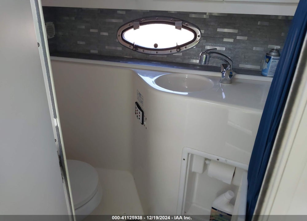 2003 CHRIS CRAFT OTHER VIN: CCBHH116C203