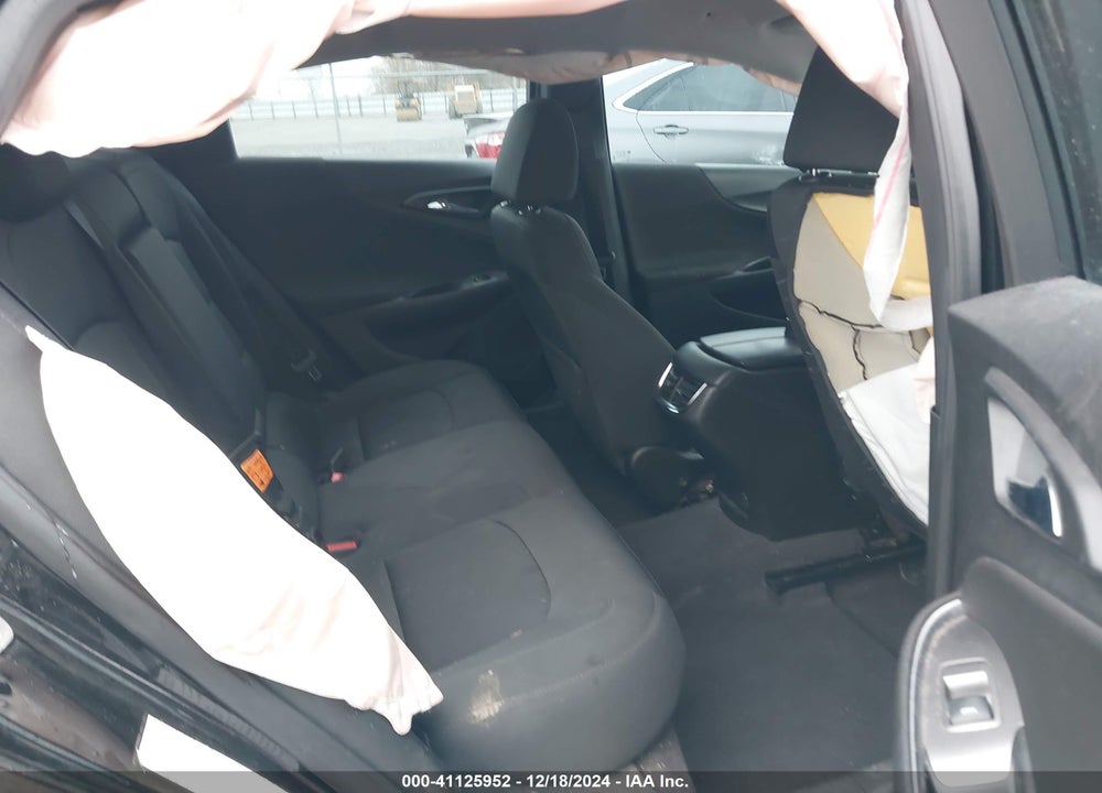 2017 CHEVROLET MALIBU VIN: 1G1ZE5STXHF112335