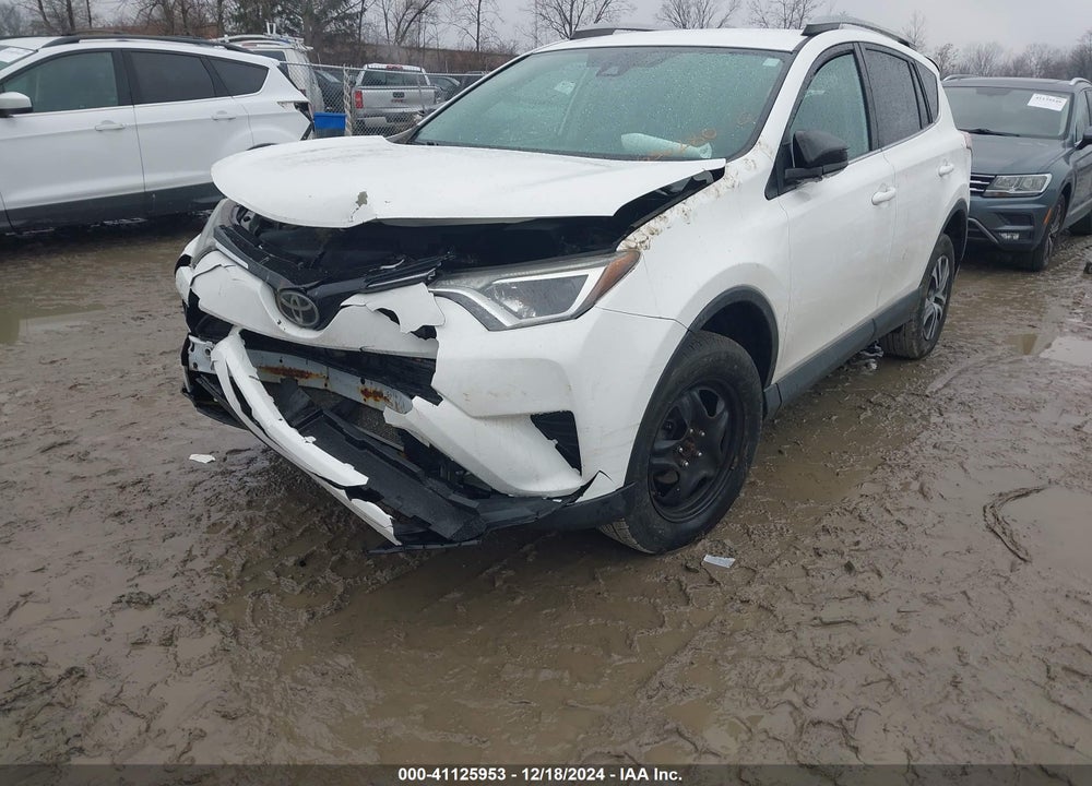 2017 TOYOTA RAV4 VIN: 2T3BFREV0HW636280
