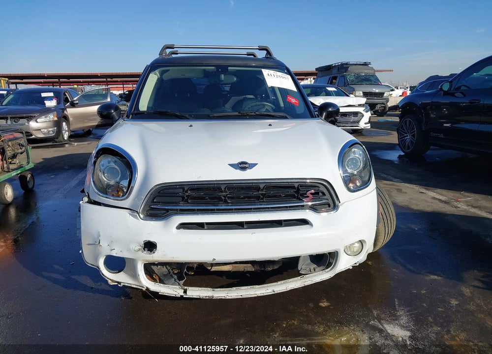 2016 MINI COUNTRYMAN VIN: WMWZC5C57GWU04128
