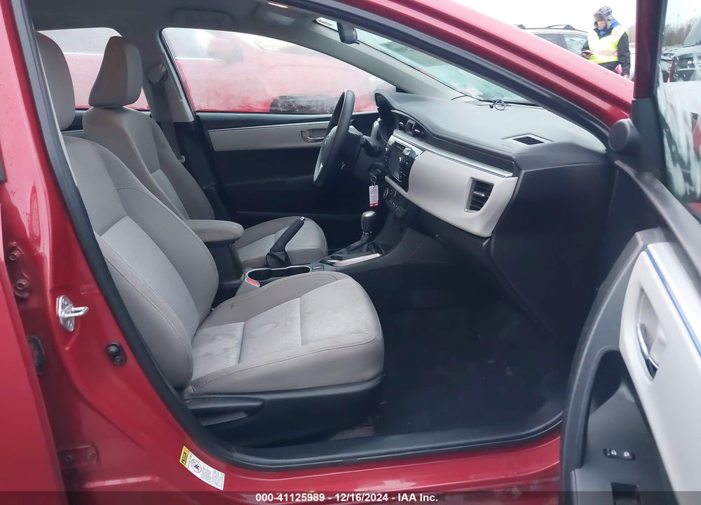 2016 TOYOTA COROLLA VIN: 5YFBURHE1GP423123
