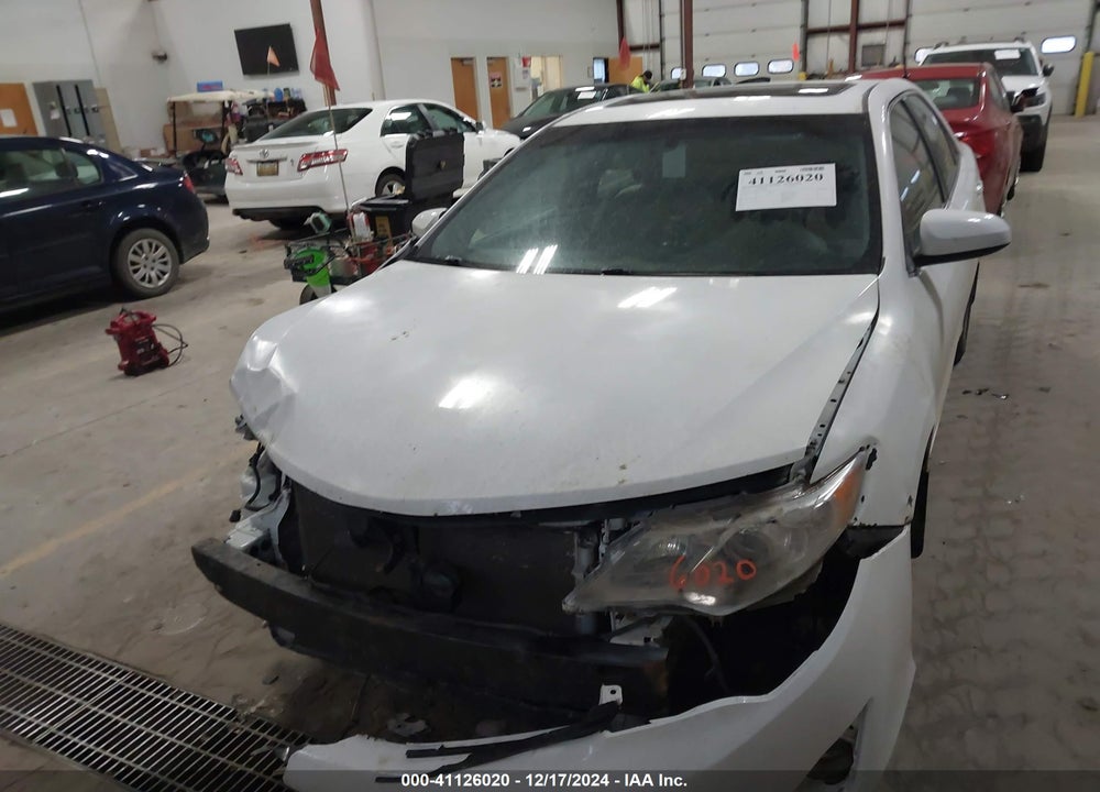 2012 TOYOTA CAMRY XLE VIN: 4T4BF1FK5CR259183