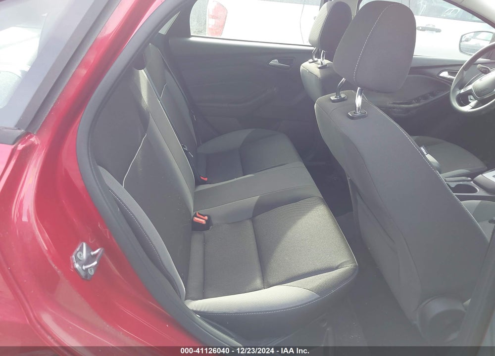 2012 FORD FOCUS VIN: 1FAHP3F2XCL233434