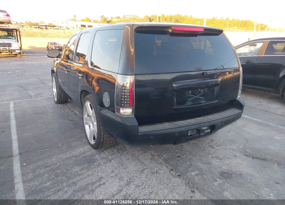 2007 CHEVROLET TAHOE LTZ VIN: 1GNFC13J57R336297