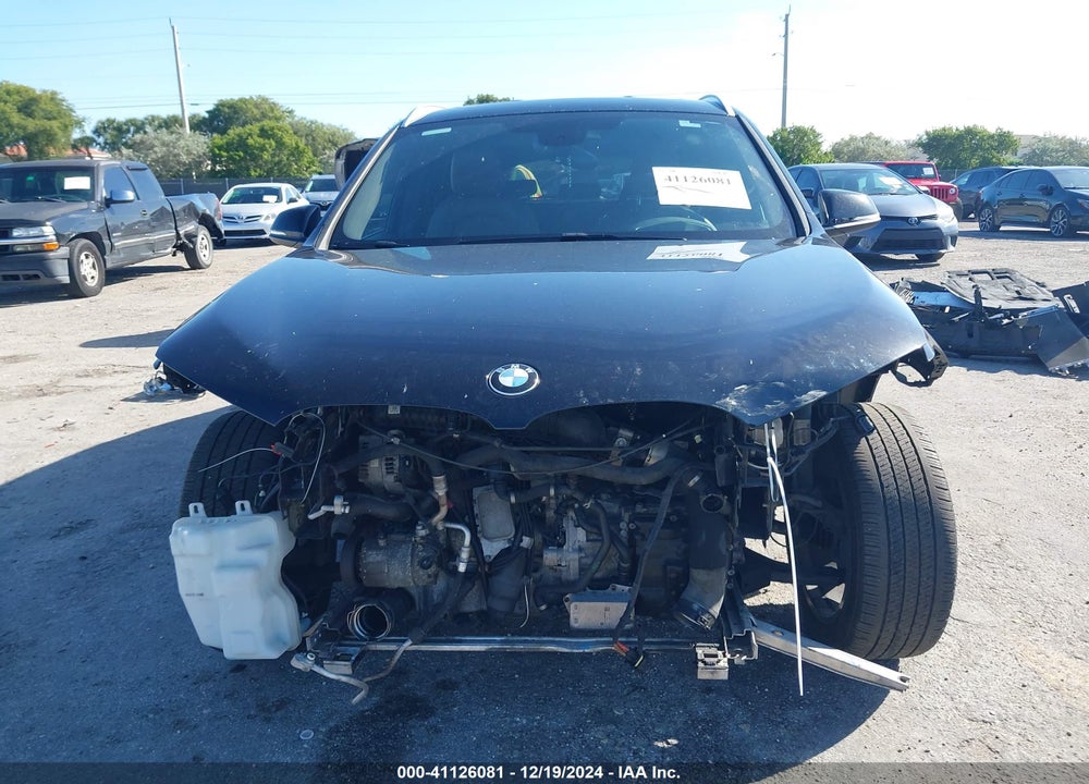 2016 BMW X1 XDRIVE28I VIN: WBXHT3C3XGP881828
