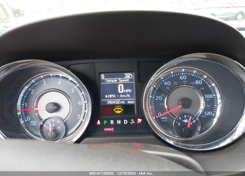 2015 CHRYSLER TOWN & COUNTRY TOURING VIN: 2C4RC1BG5FR554342