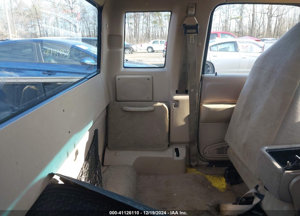 2000 MAZDA B3000 SE/TL VIN: 4F4YR16V9YTM21718