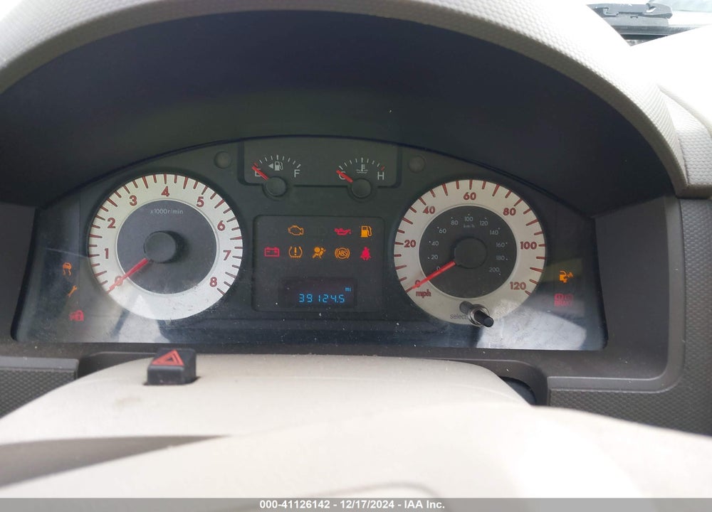 2010 MAZDA TRIBUTE I SPORT VIN: 4F2CY0C73AKM04172