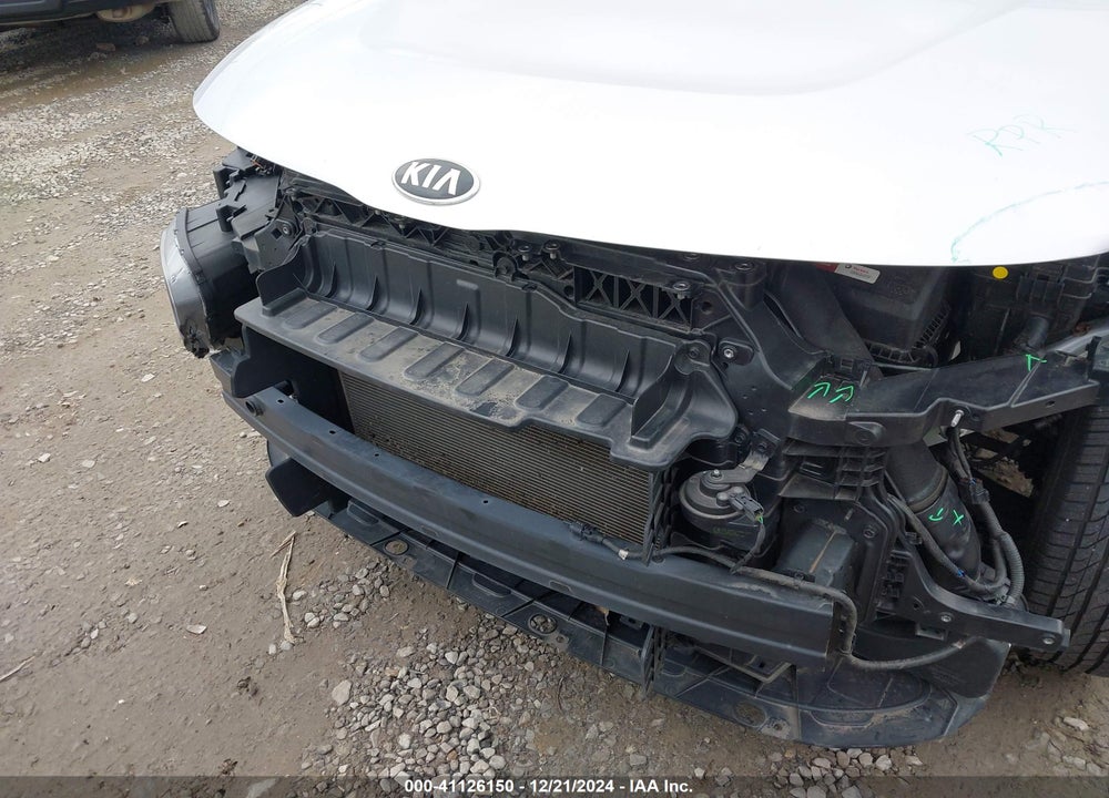 2020 KIA SOUL LX VIN: KNDJ23AU2L7730330