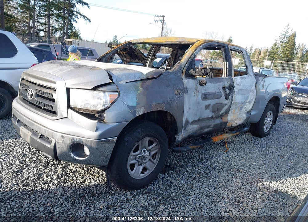 2012 TOYOTA TUNDRA GRADE 5.7L V8 VIN: 5TFUY5F14CX260727
