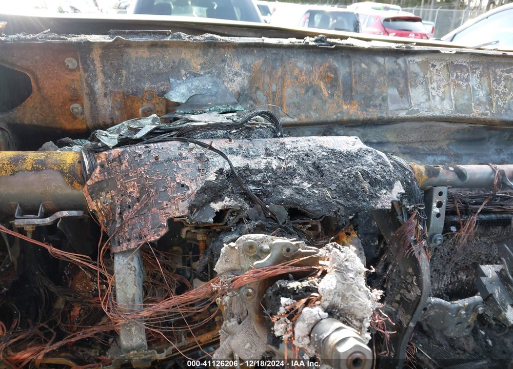 2012 TOYOTA TUNDRA GRADE 5.7L V8 VIN: 5TFUY5F14CX260727