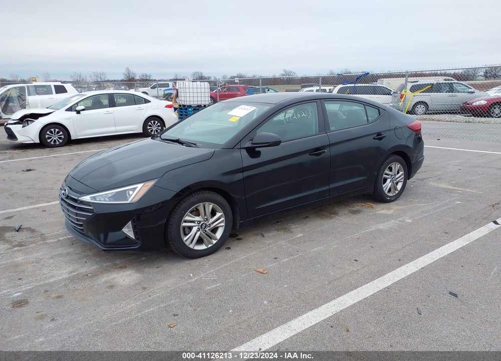 2019 HYUNDAI ELANTRA SEL VIN: 5NPD84LF4KH462097