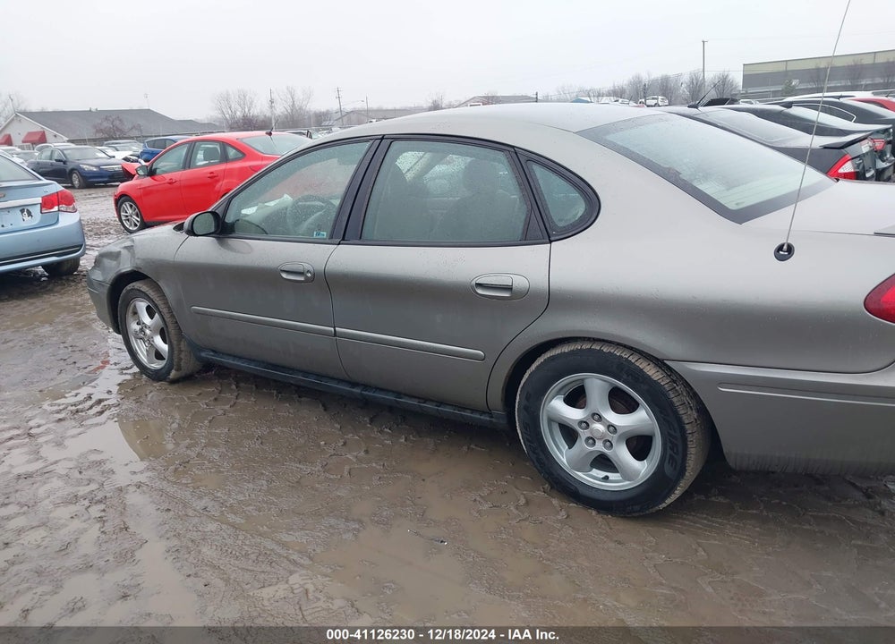 2004 FORD TAURUS SES VIN: 1FAFP55U54G124864