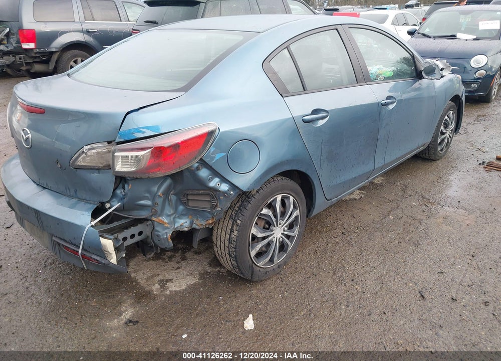 2011 MAZDA 3 I SPORT VIN: JM1BL1UG0B1473701