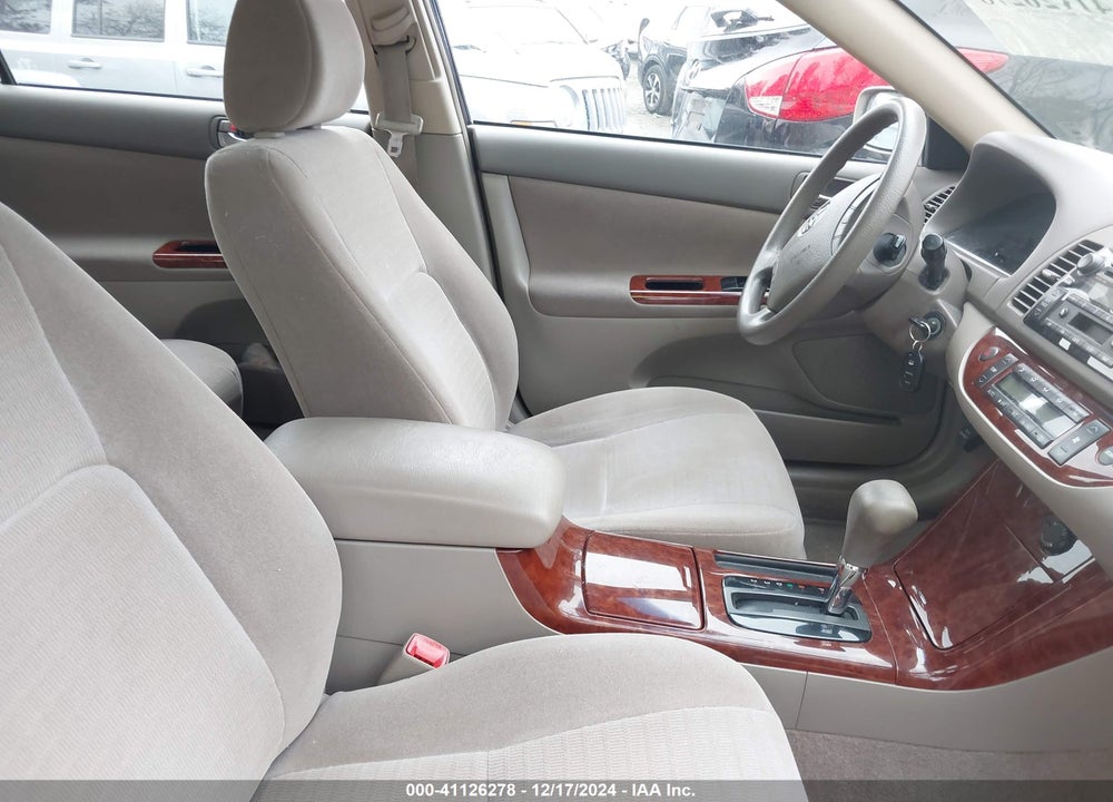 2006 TOYOTA CAMRY VIN: JTDBE30K763054335