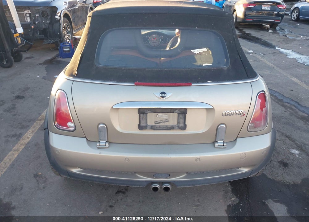 2007 MINI COOPER S VIN: WMWRH33527TL95720