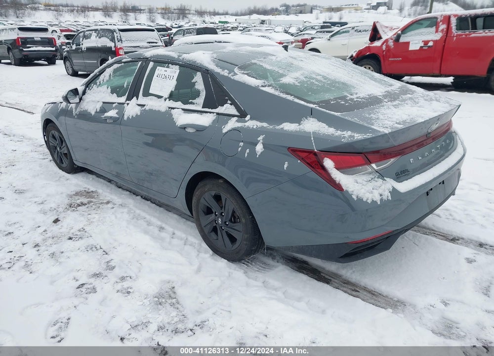 2021 HYUNDAI ELANTRA SEL VIN: KMHLS4AG5MU117075
