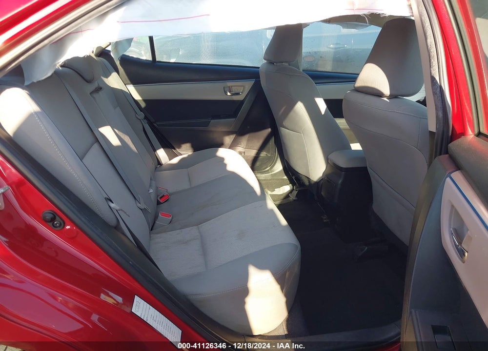 2015 TOYOTA COROLLA LE VIN: 5YFBURHE8FP267743